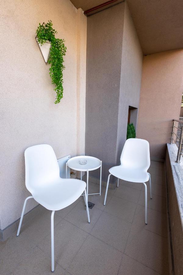 South Place Apartments Sandanski Esterno foto