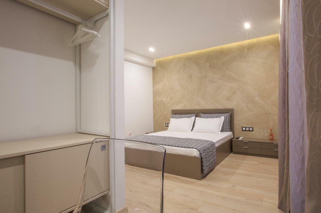 South Place Apartments Sandanski Esterno foto